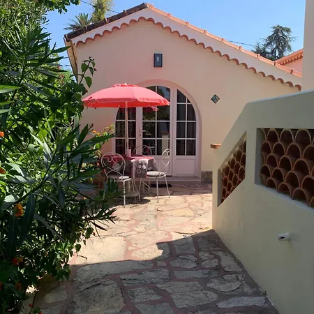 Studio Independant, Front De Mer Et Plage A 200M Antibes Exterior photo
